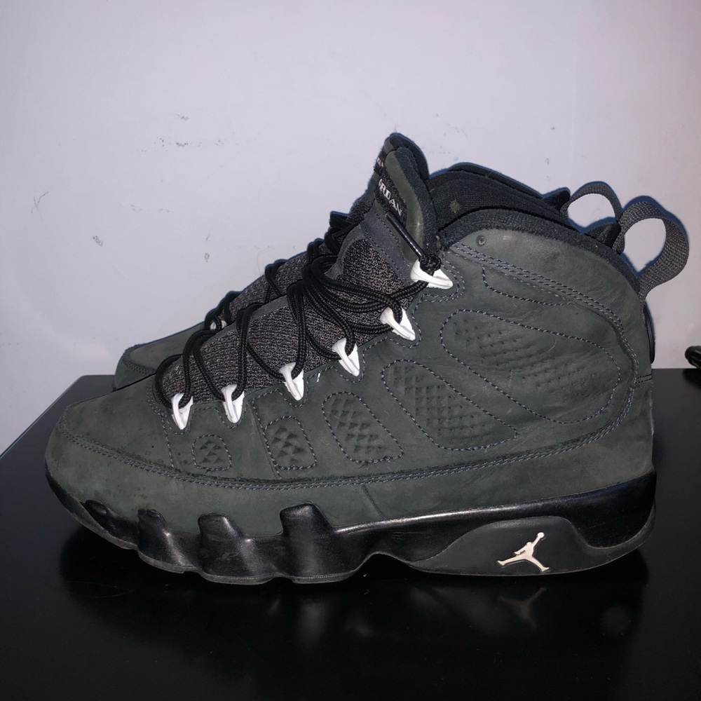 jordan 8s
